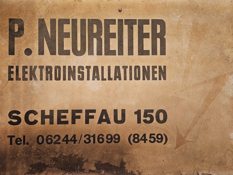 Elektro Neureiter historische Tafel